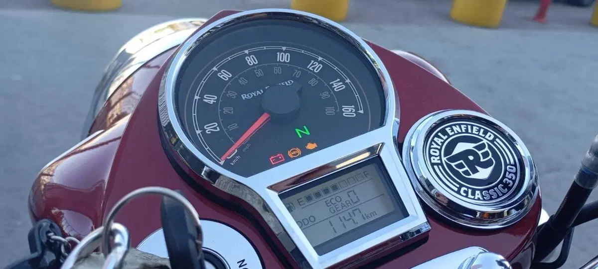 Royal Enfield Classic 350 (2021 - 26) (12)
