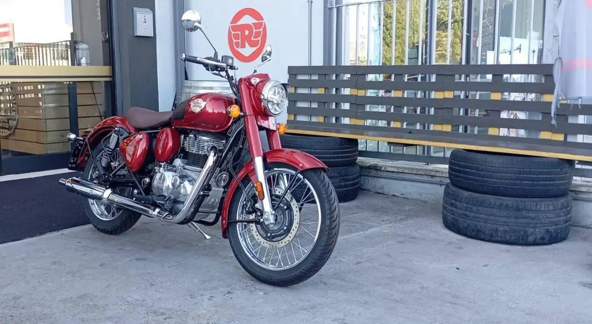 Royal Enfield Classic 350 (2021 - 26) (2)