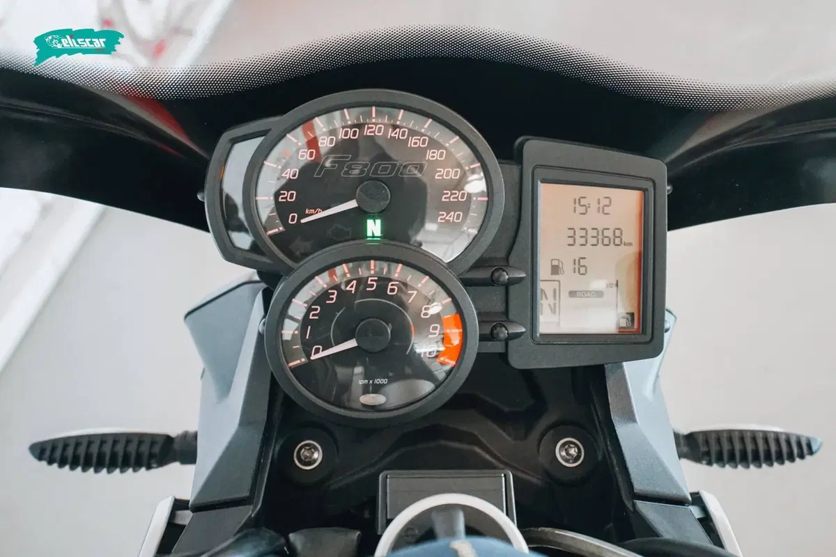 Bmw F 800 R (2017 - 20) (6)