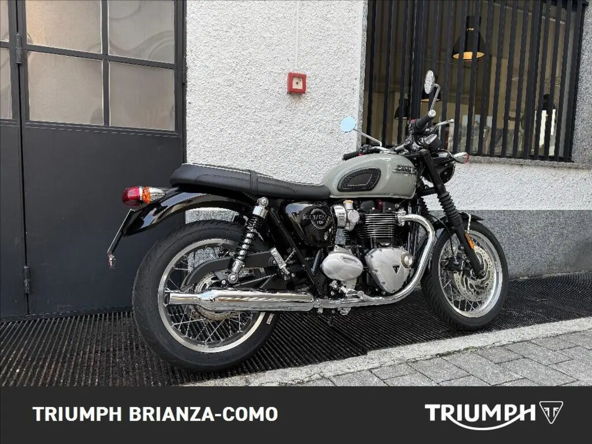 Triumph Bonneville T120 (2026) (2)