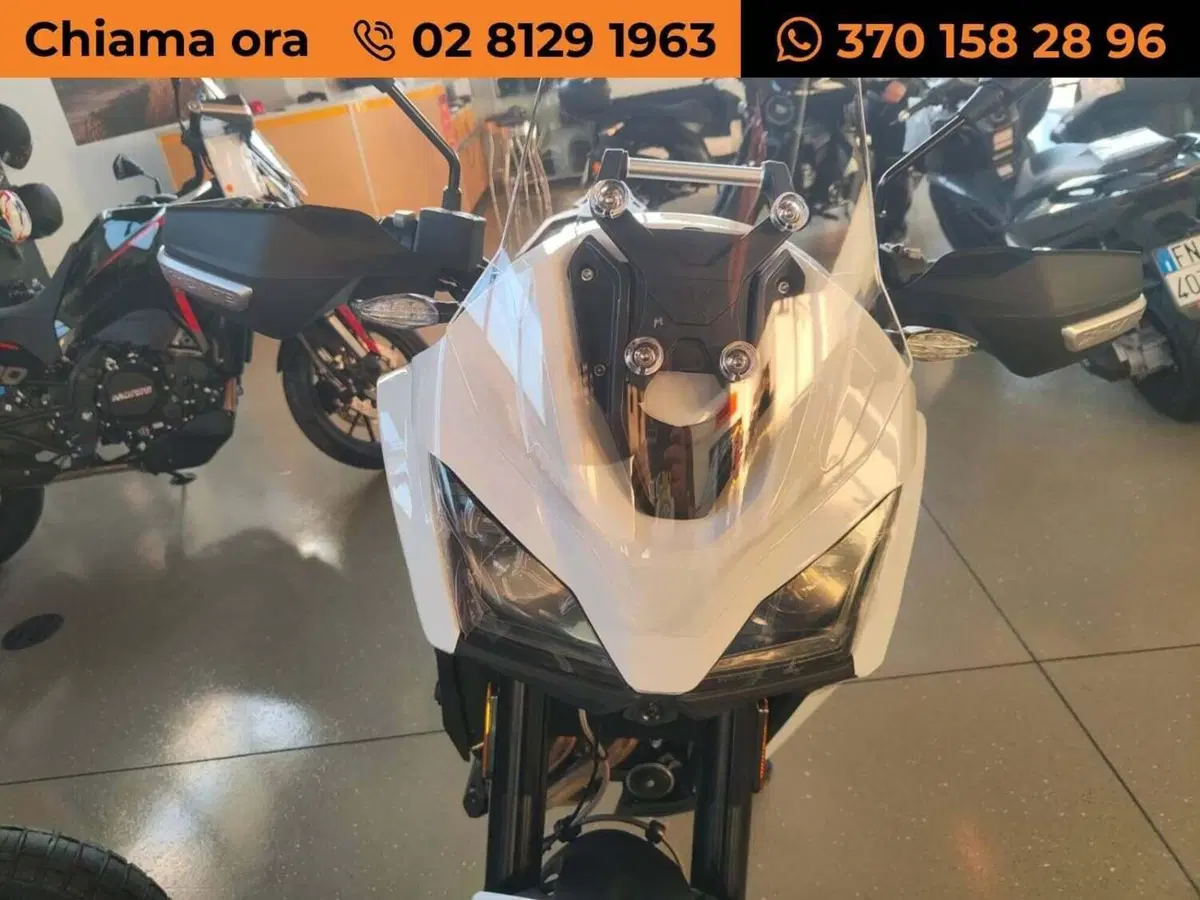 Moto Morini X-Cape 700 (2025 - 26) (2)