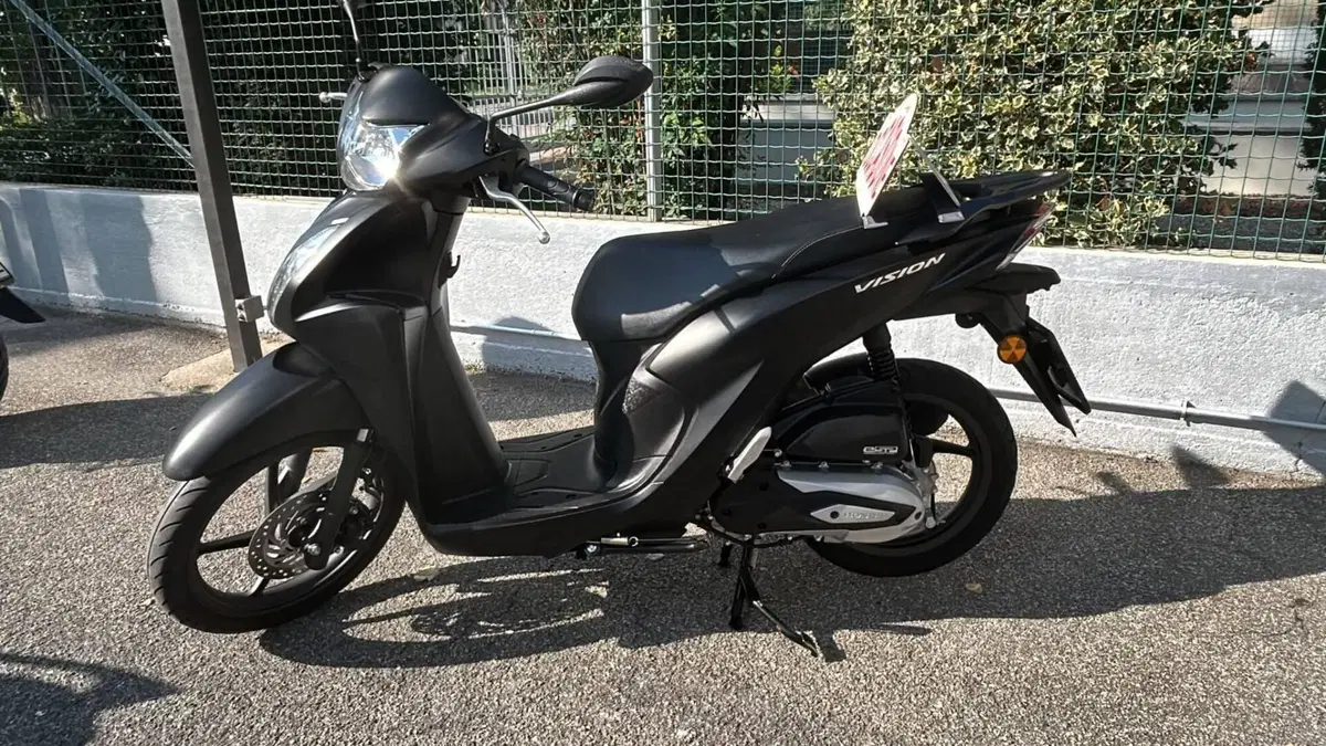 Honda Vision 110 (2021 - 24) (2)