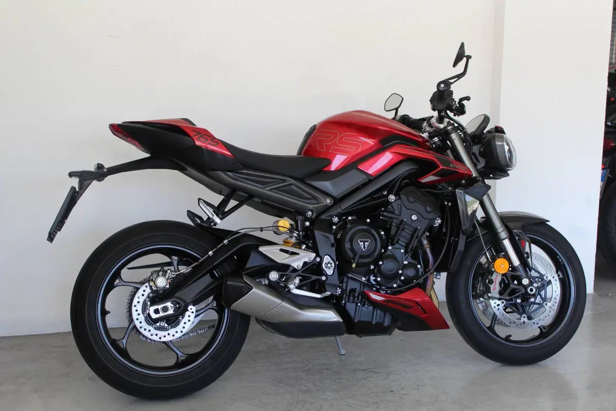 Triumph Street Triple 765 RS (2023 - 26) (5)