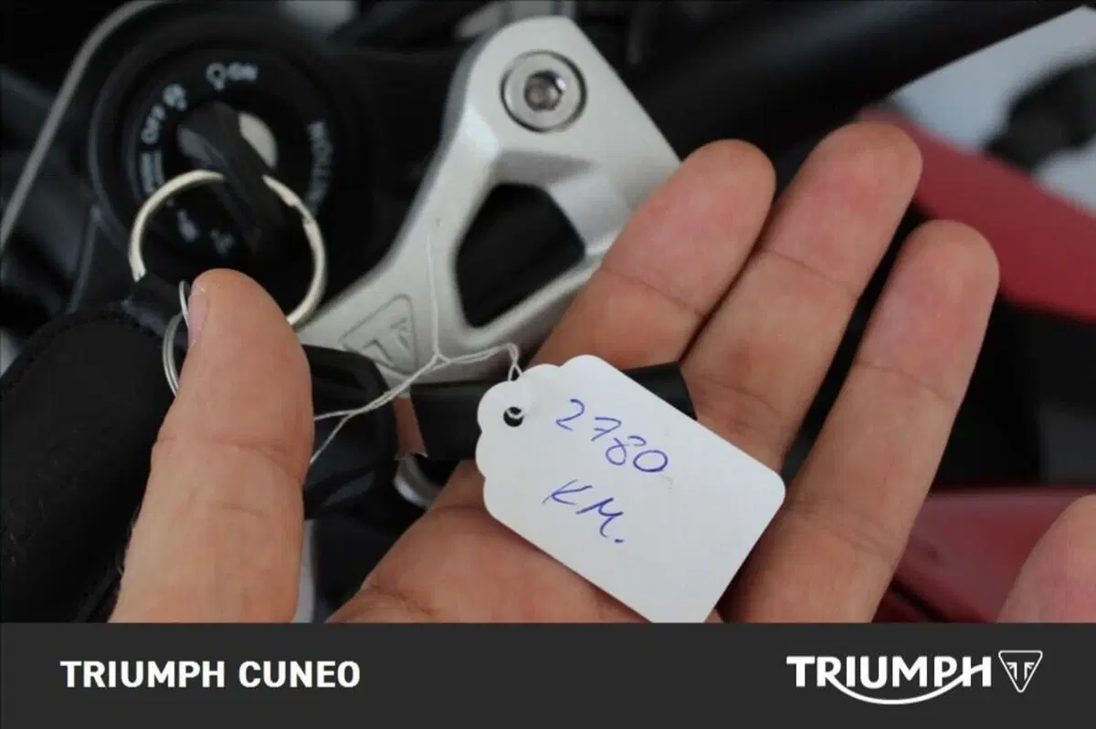 Triumph Street Triple 765 RS (2023 - 26) (12)