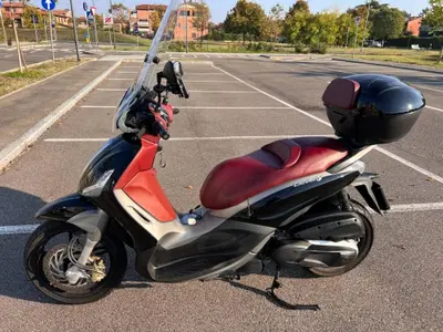 Piaggio Beverly 350 SportTouring ie (2011 - 15) usata