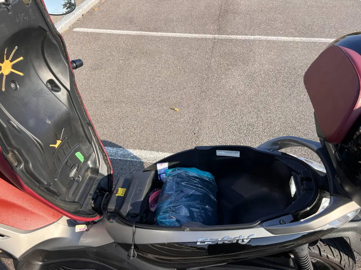 Piaggio Beverly 350 SportTouring ie (2011 - 15) (7)