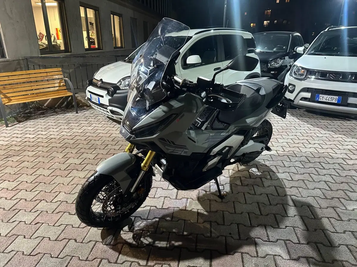 Honda X-ADV 750 (2025 - 27) (3)