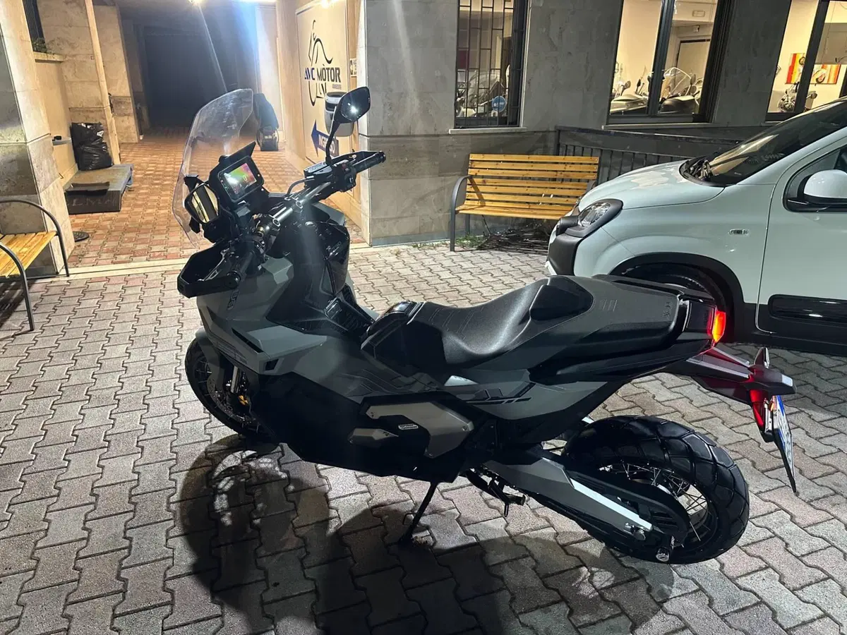 Honda X-ADV 750 (2025 - 27) (4)