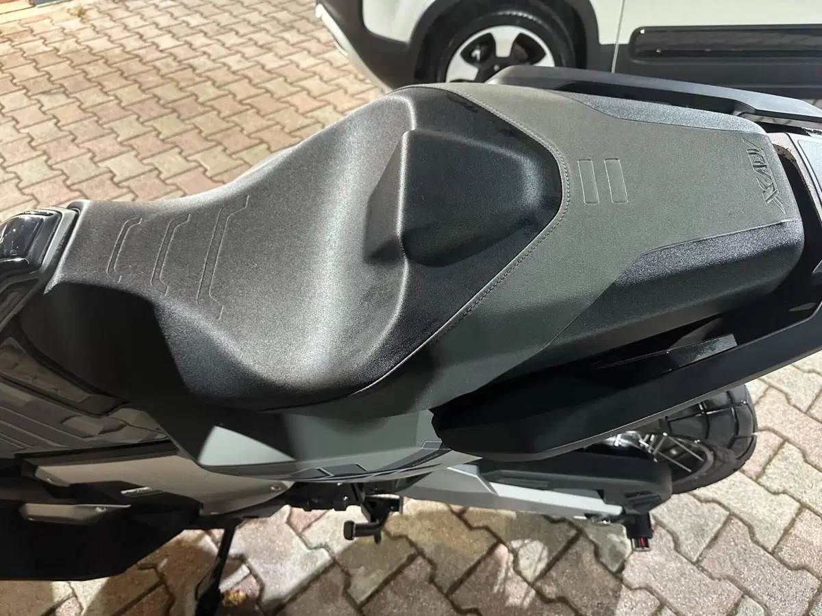 Honda X-ADV 750 (2025 - 27) (8)