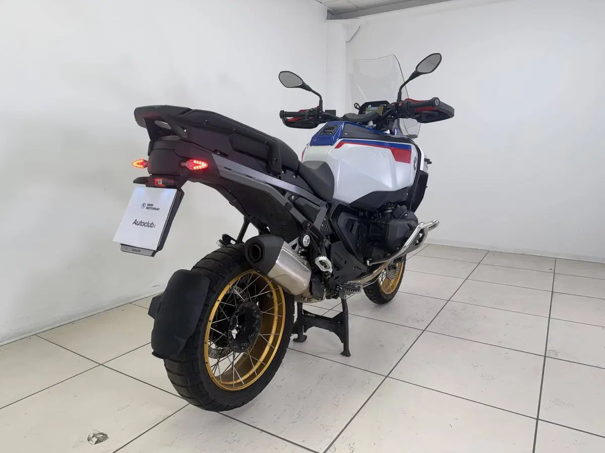 Bmw R 1300 GS Adventure Trophy (2025 - 26) (6)
