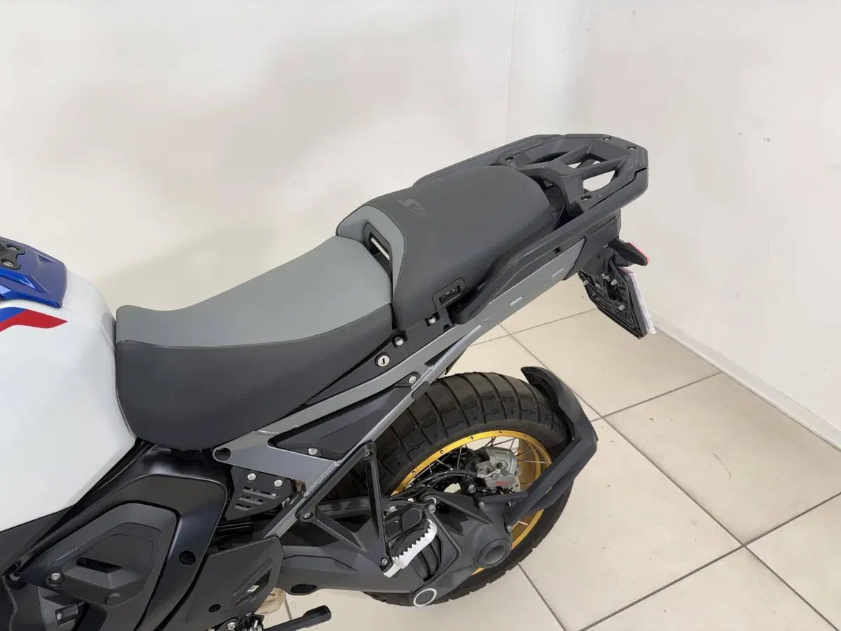 Bmw R 1300 GS Adventure Trophy (2025 - 26) (9)
