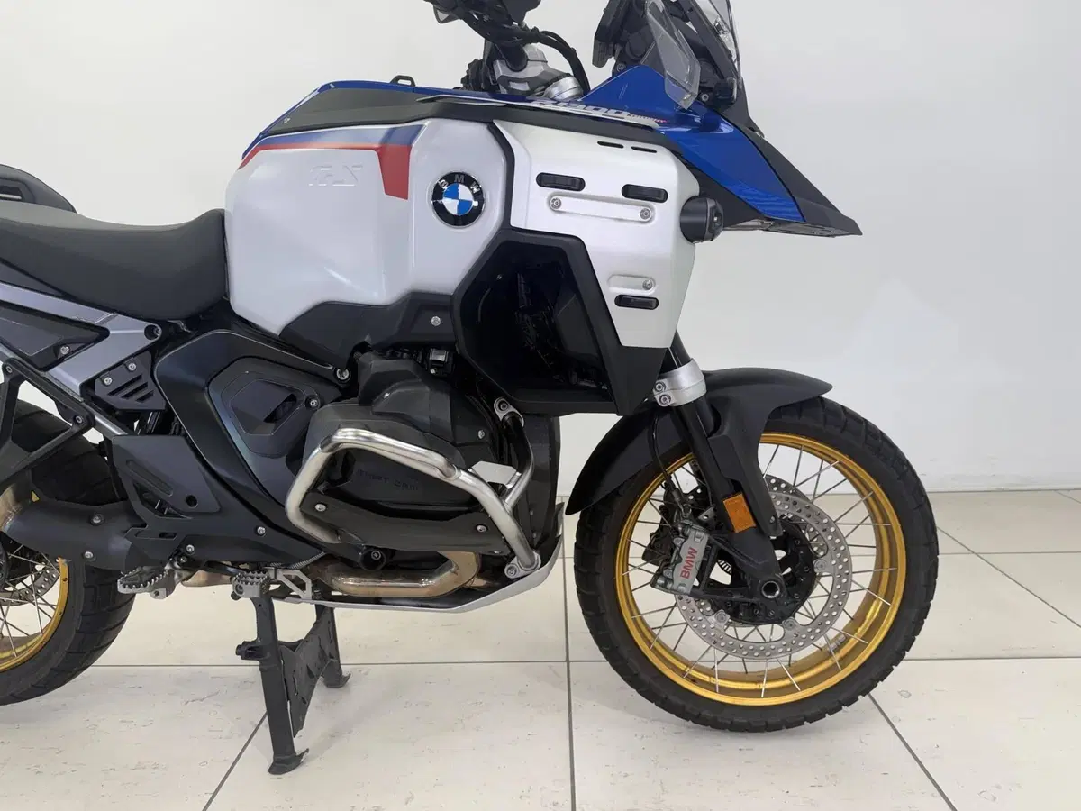 Bmw R 1300 GS Adventure Trophy (2025 - 26) (12)
