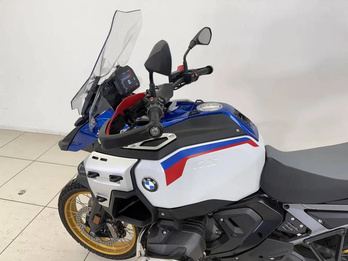 Bmw R 1300 GS Adventure Trophy (2025 - 26) (16)