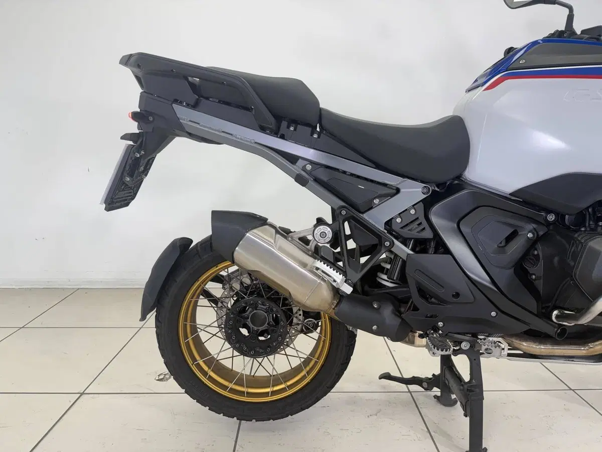 Bmw R 1300 GS Adventure Trophy (2025 - 26) (18)