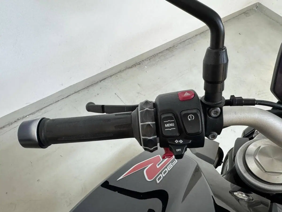 Bmw F 900 R (2021 - 24) (11)