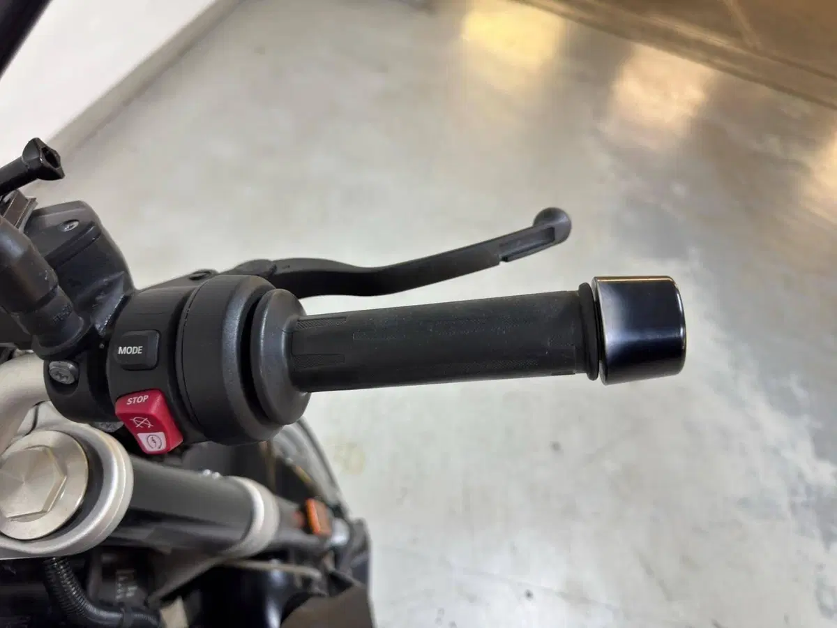Bmw F 900 R (2021 - 24) (12)