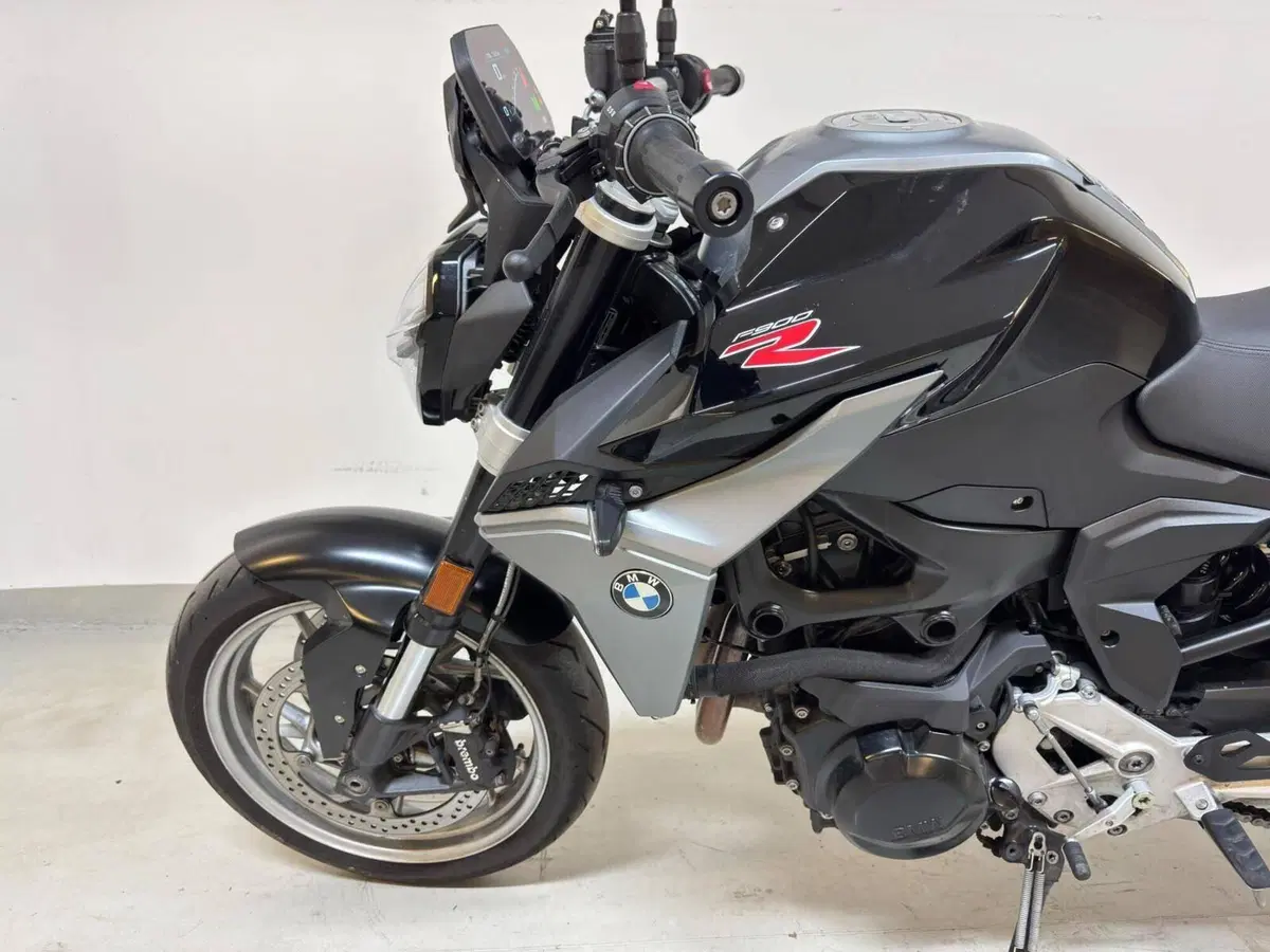 Bmw F 900 R (2021 - 24) (13)