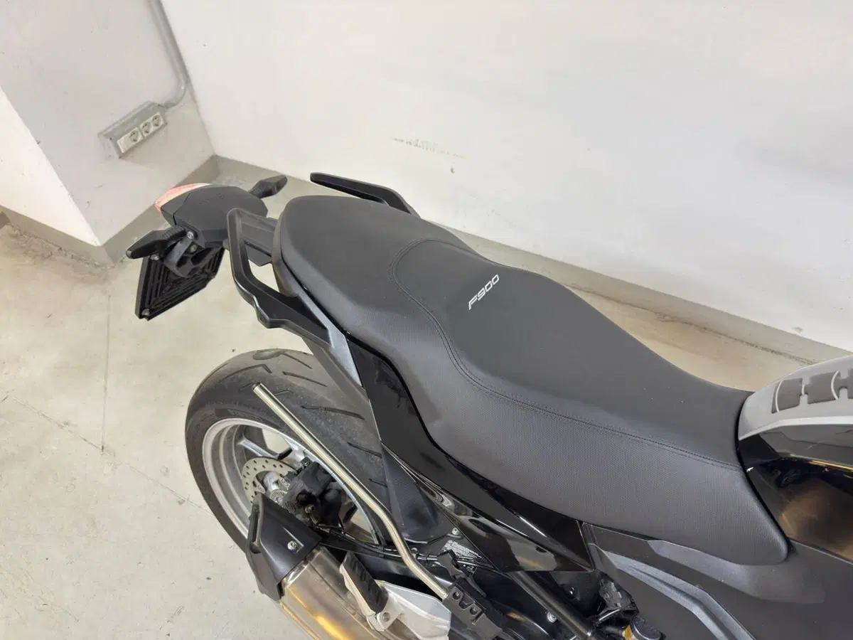 Bmw F 900 R (2021 - 24) (17)