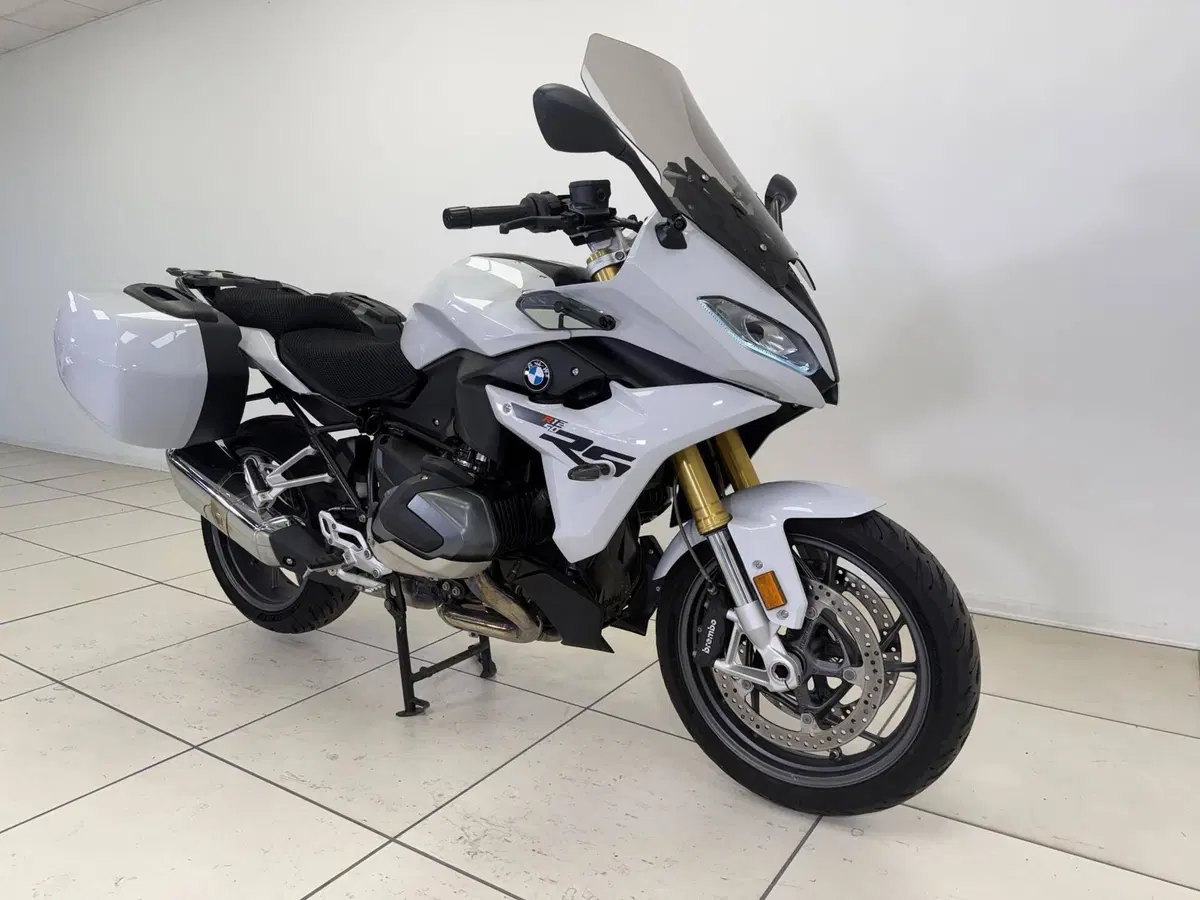 Bmw R 1250 RS (2021 - 25) (2)