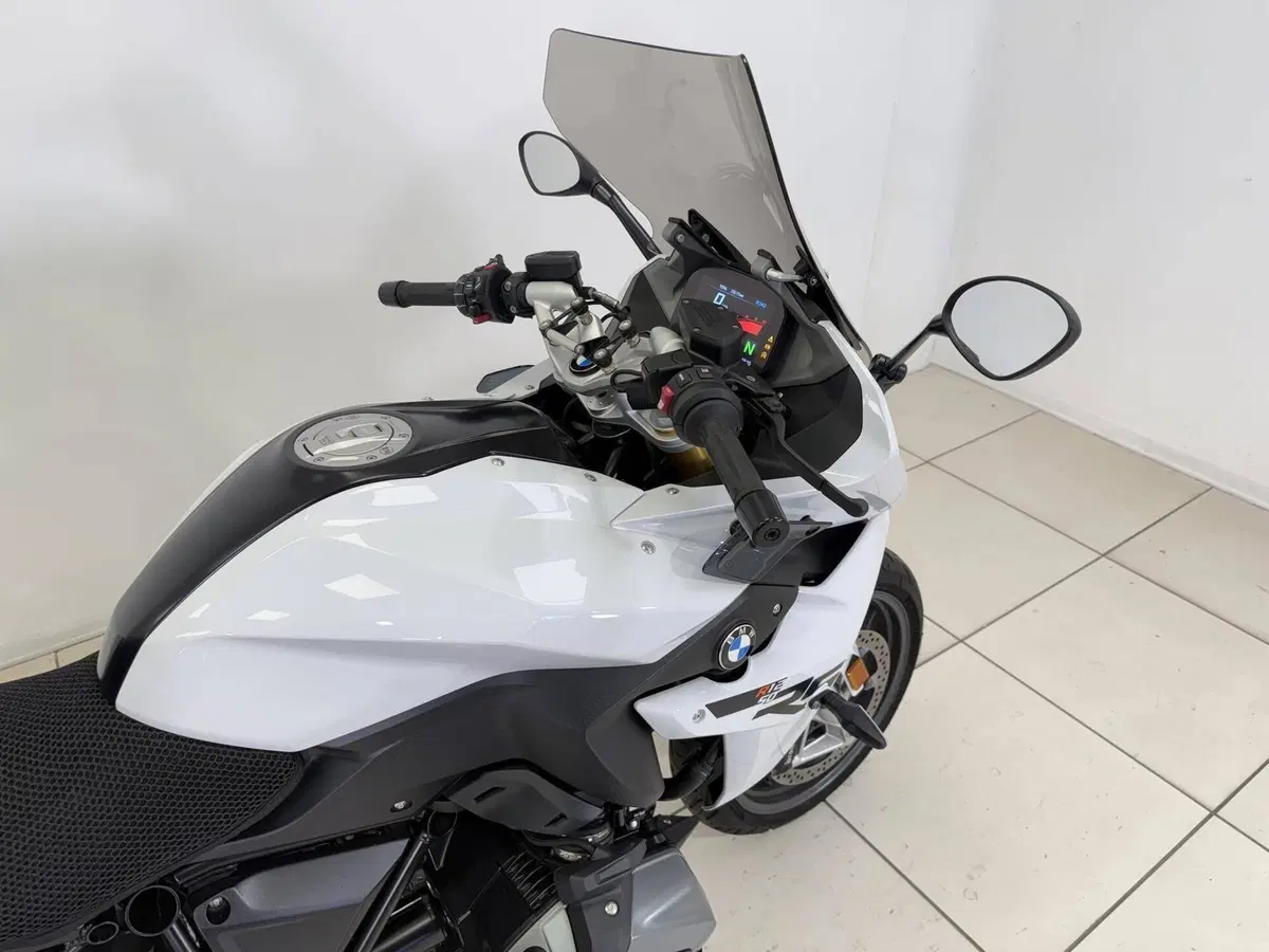 Bmw R 1250 RS (2021 - 25) (8)
