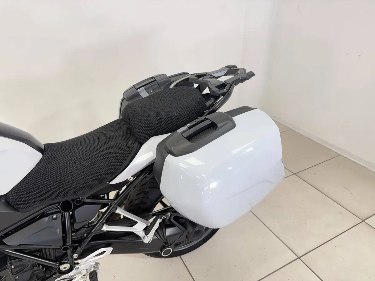 Bmw R 1250 RS (2021 - 25) (9)