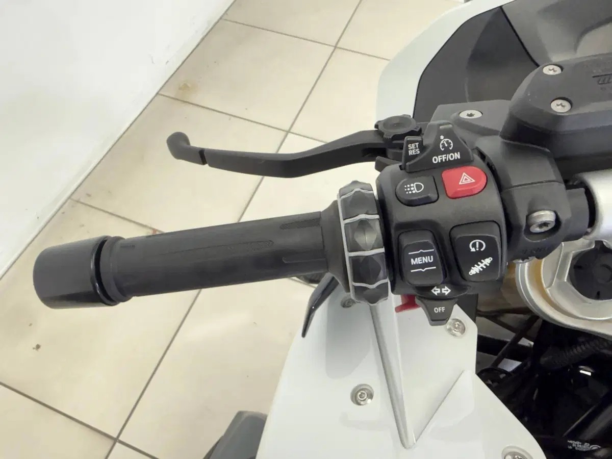 Bmw R 1250 RS (2021 - 25) (10)