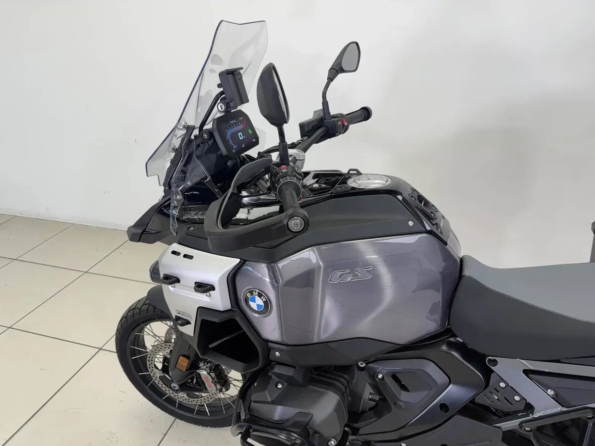 Bmw R 1300 GS Adventure ASA (2025 - 26) (16)