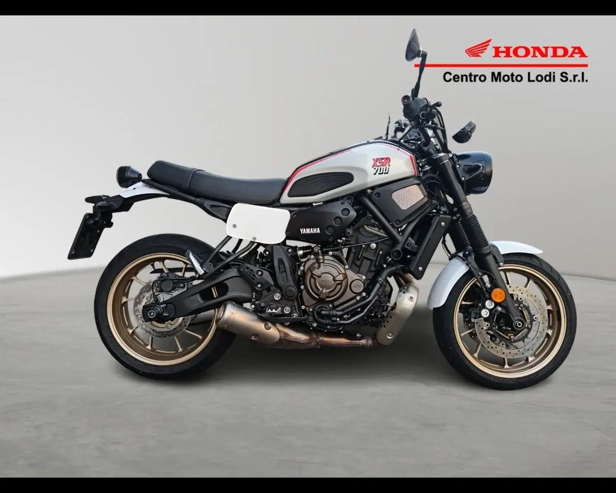 Yamaha XSR 700 XTribute (2021)