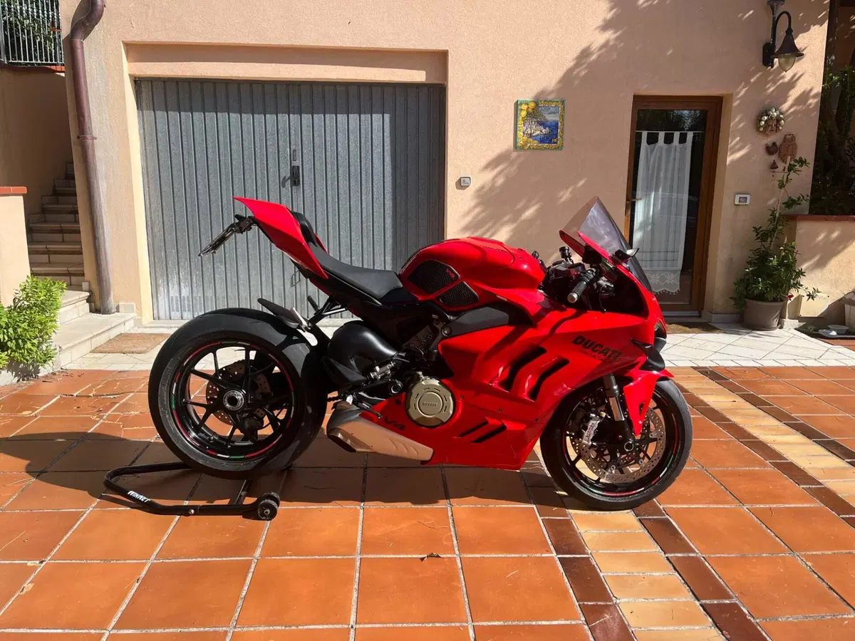 Ducati Panigale V4 (2022 - 24)