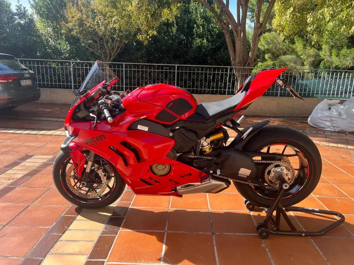 Ducati Panigale V4 (2022 - 24) (5)