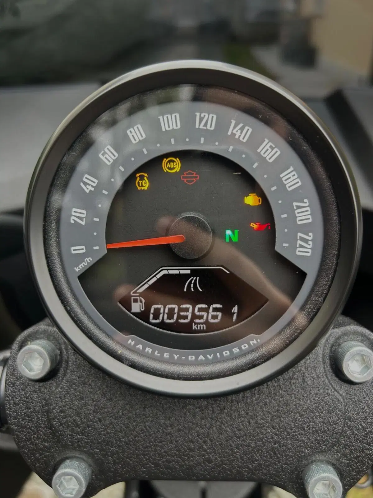 Harley-Davidson Low Rider ST (2025 - 26) (16)