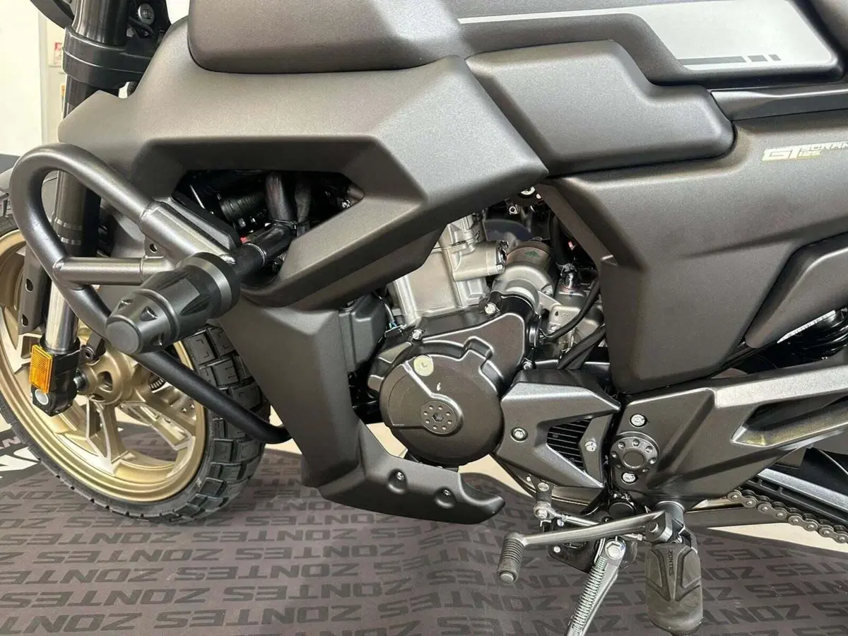 Zontes ZT125-G1 (2020 - 24) (11)