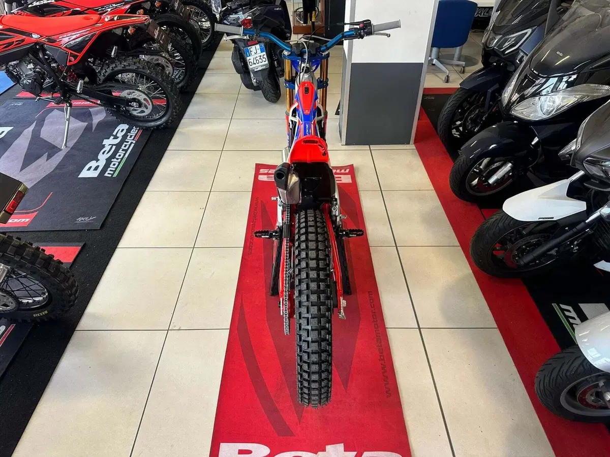 Betamotor Sincro 300 2T (2026) (3)