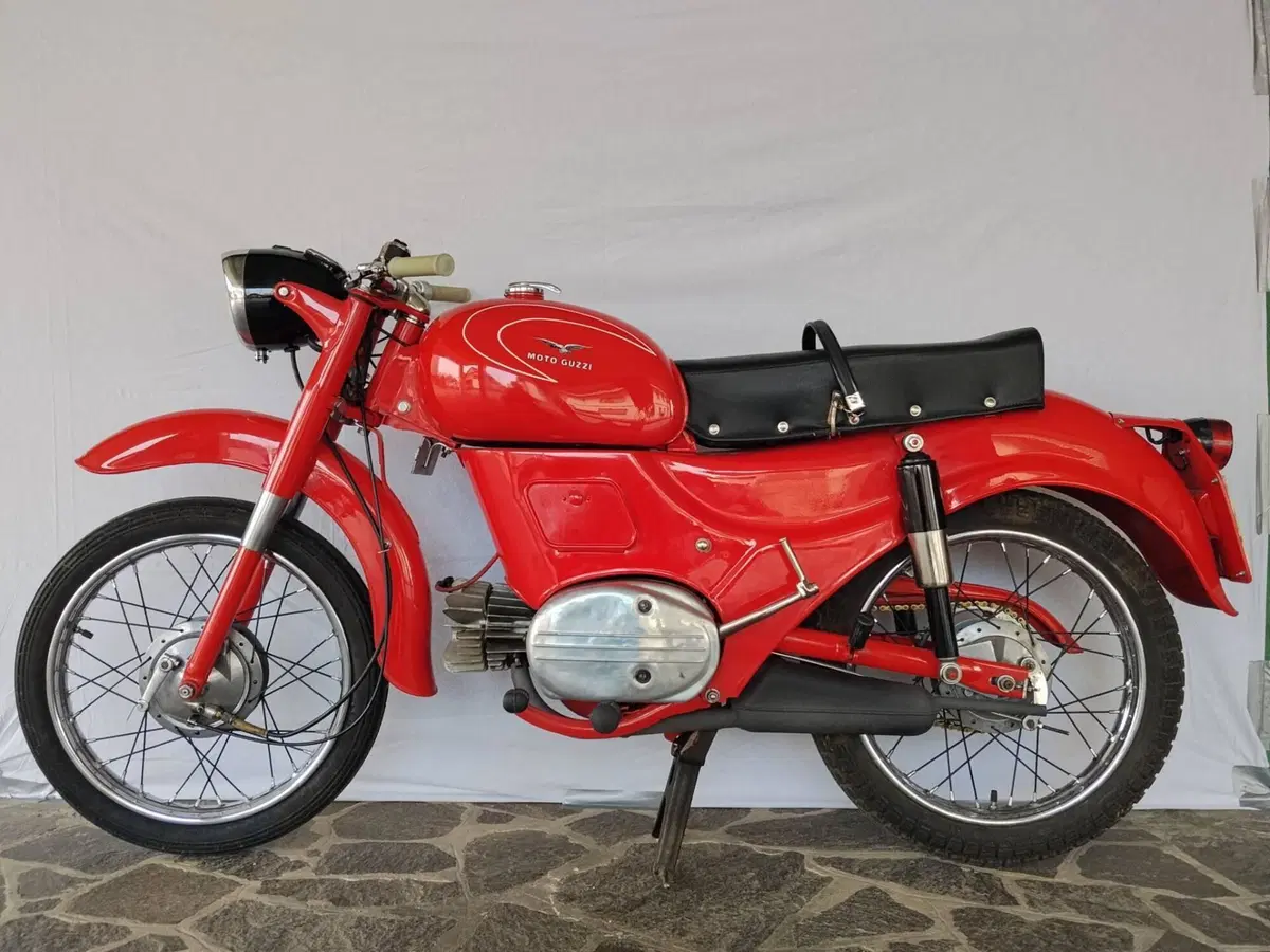 Moto Guzzi Zigolo 110S (8)