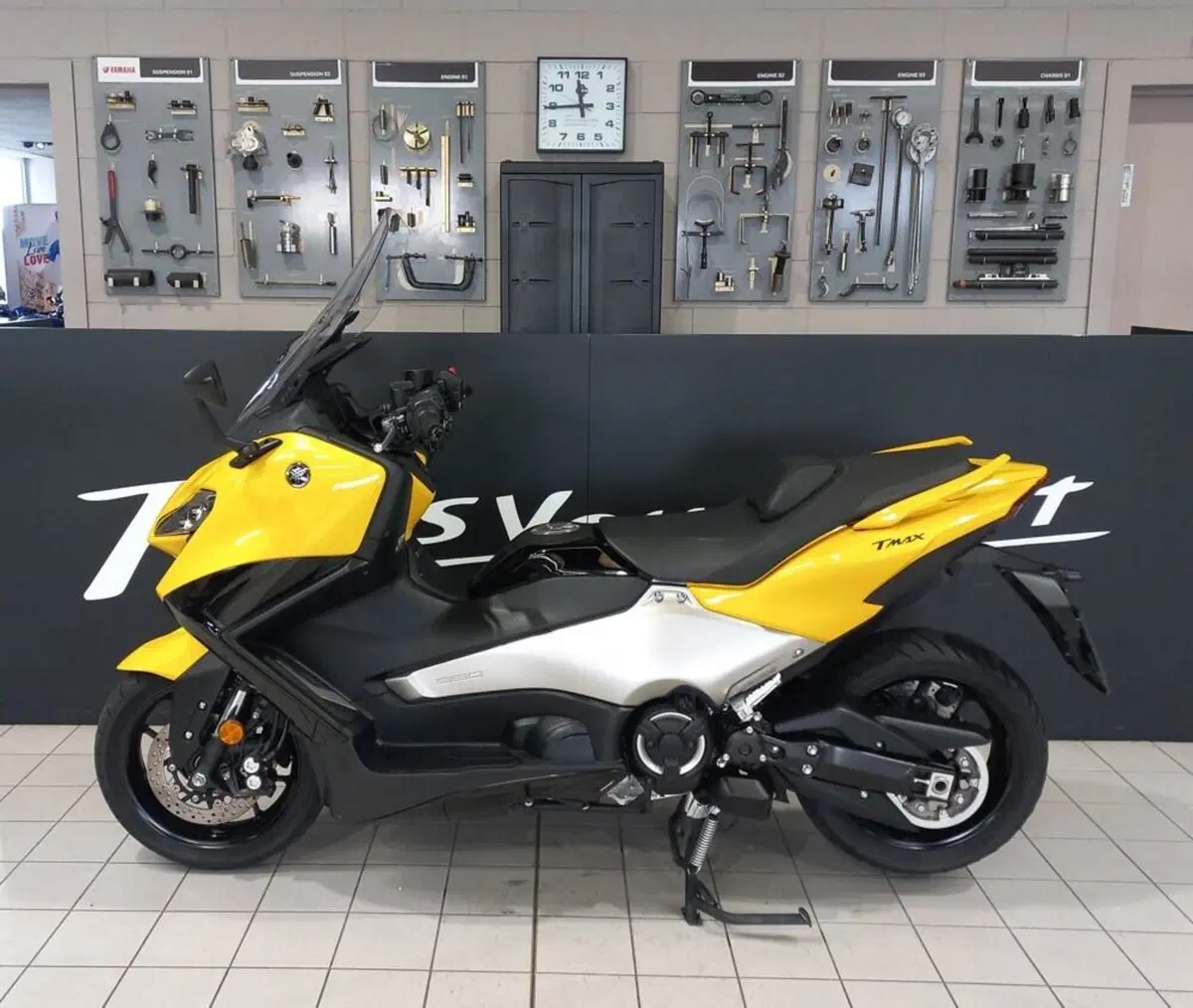 Yamaha T-Max 560 (2022 - 24) (2)