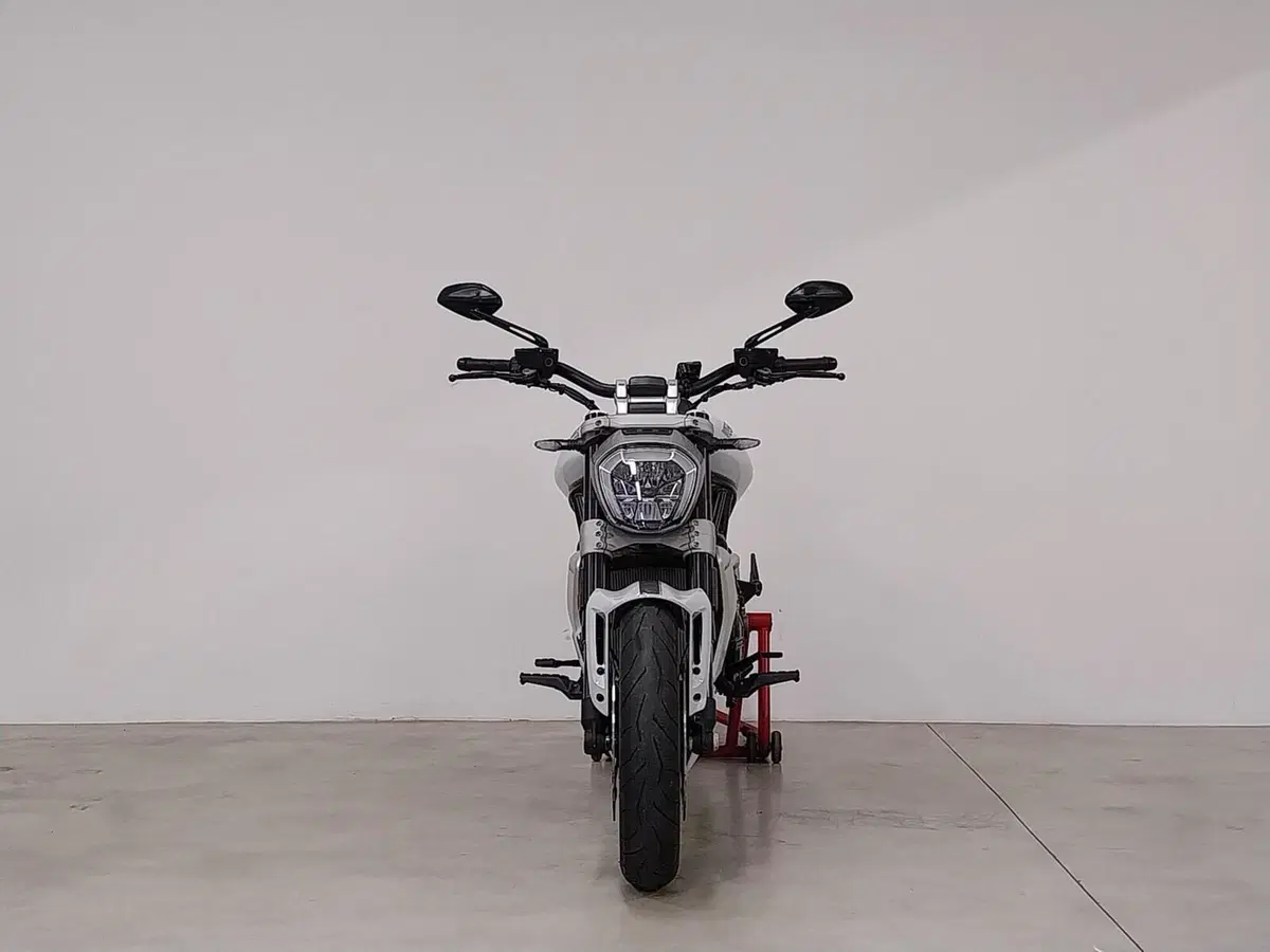 Ducati XDiavel 1262 S (2016 - 20) (4)