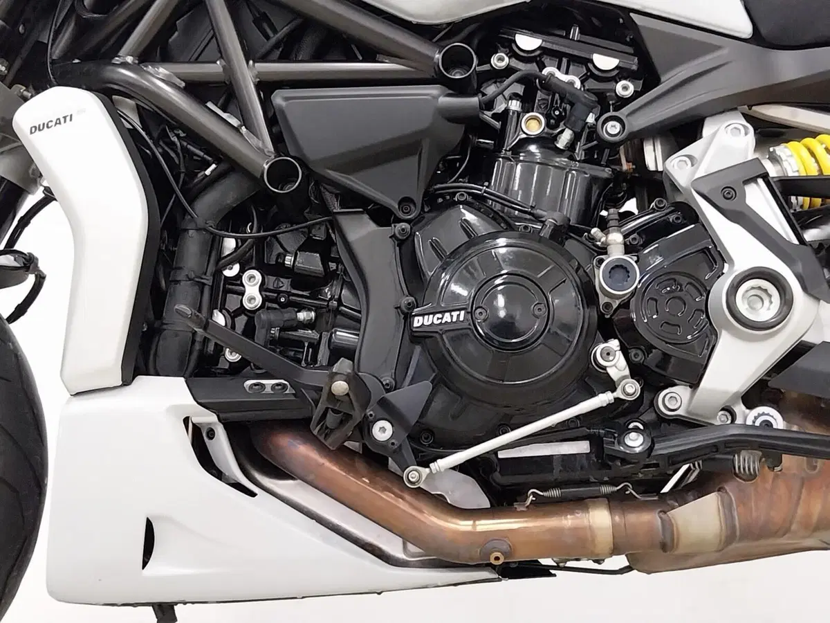 Ducati XDiavel 1262 S (2016 - 20) (19)