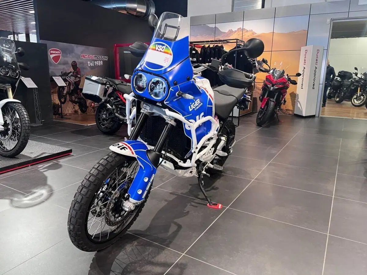 Ducati DesertX (2022 - 25) (3)