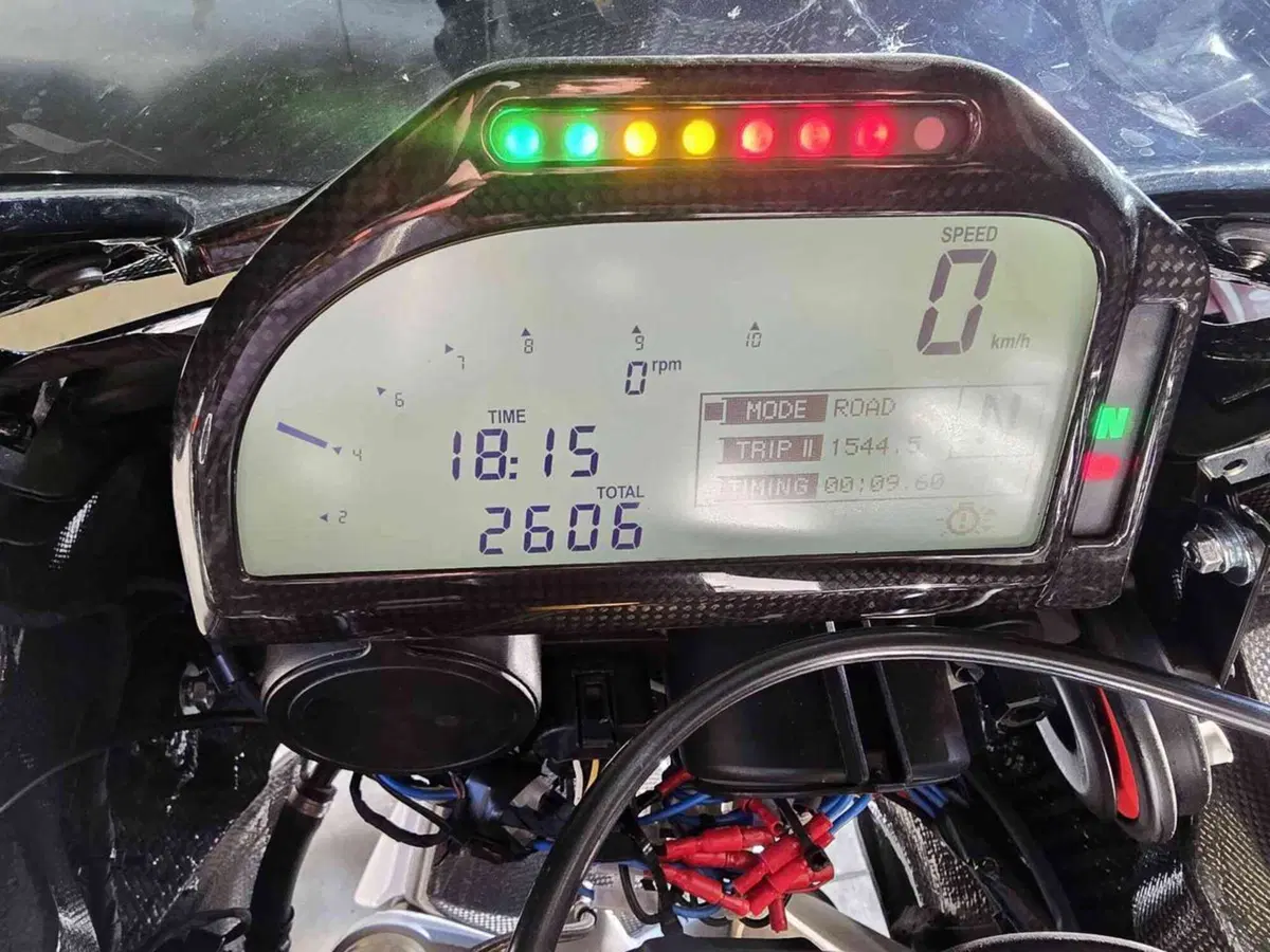 Bmw HP2 Sport (30)