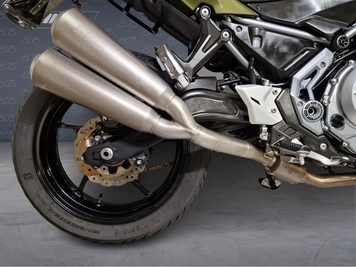 Kawasaki Z 650 (2017 - 19) (6)