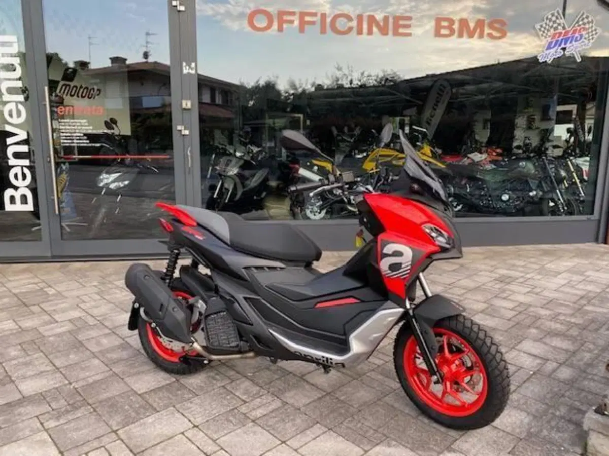 Aprilia SR GT 125 Sport (2025 - 26)