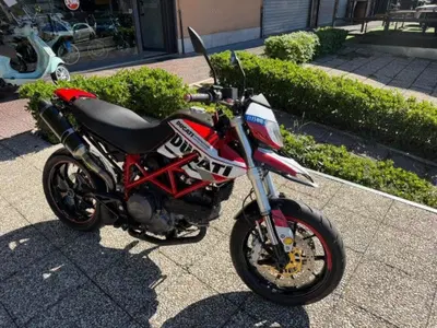 Ducati Hypermotard 796 (2012) usata