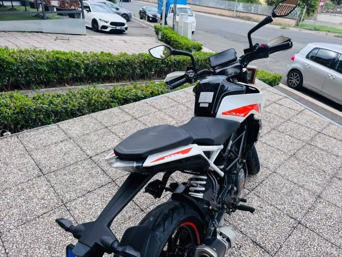 KTM 390 Duke (2021 - 23) (5)
