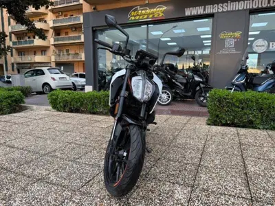 KTM 390 Duke (2021 - 23) usata