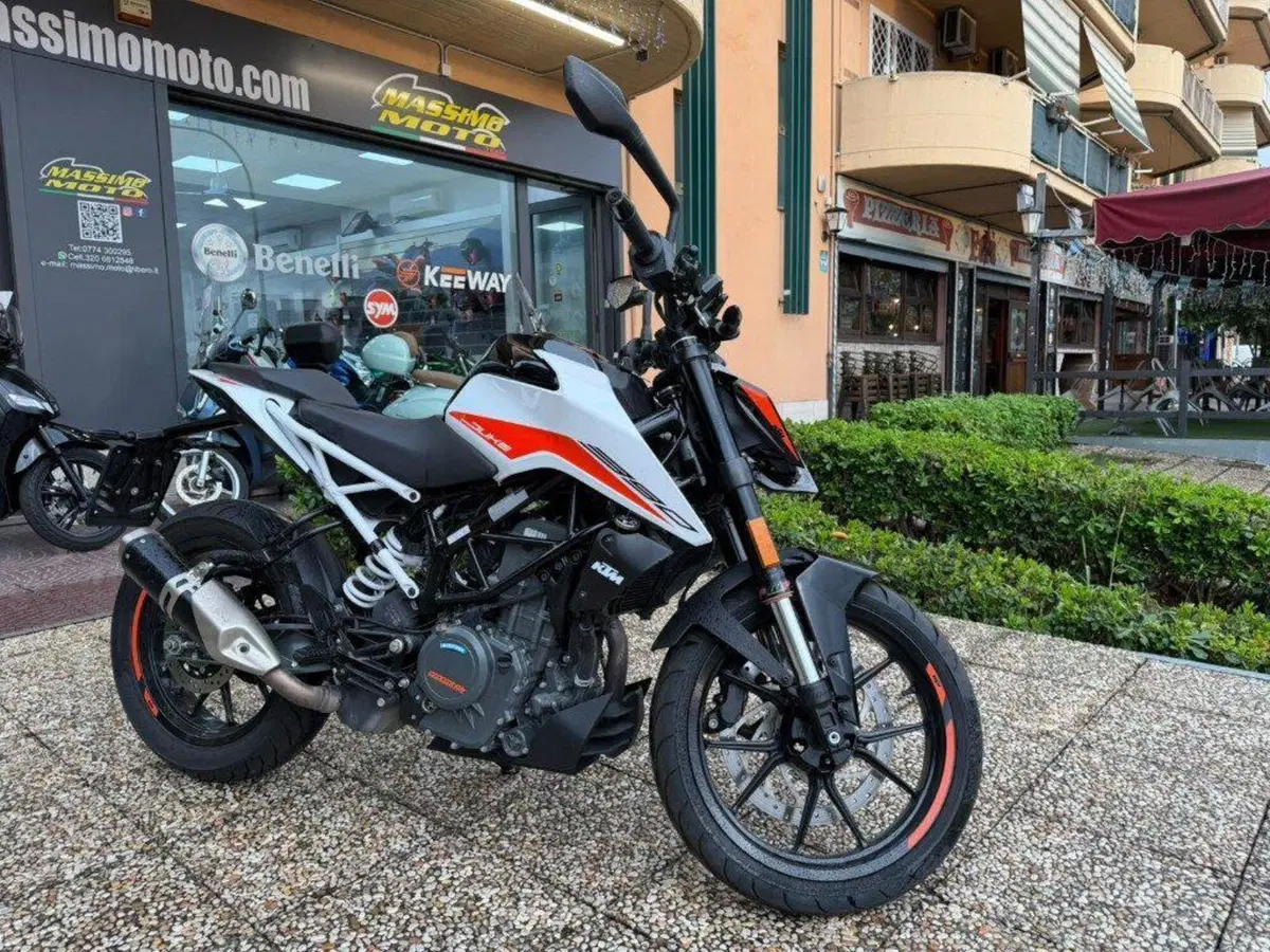 KTM 390 Duke (2021 - 23) (4)