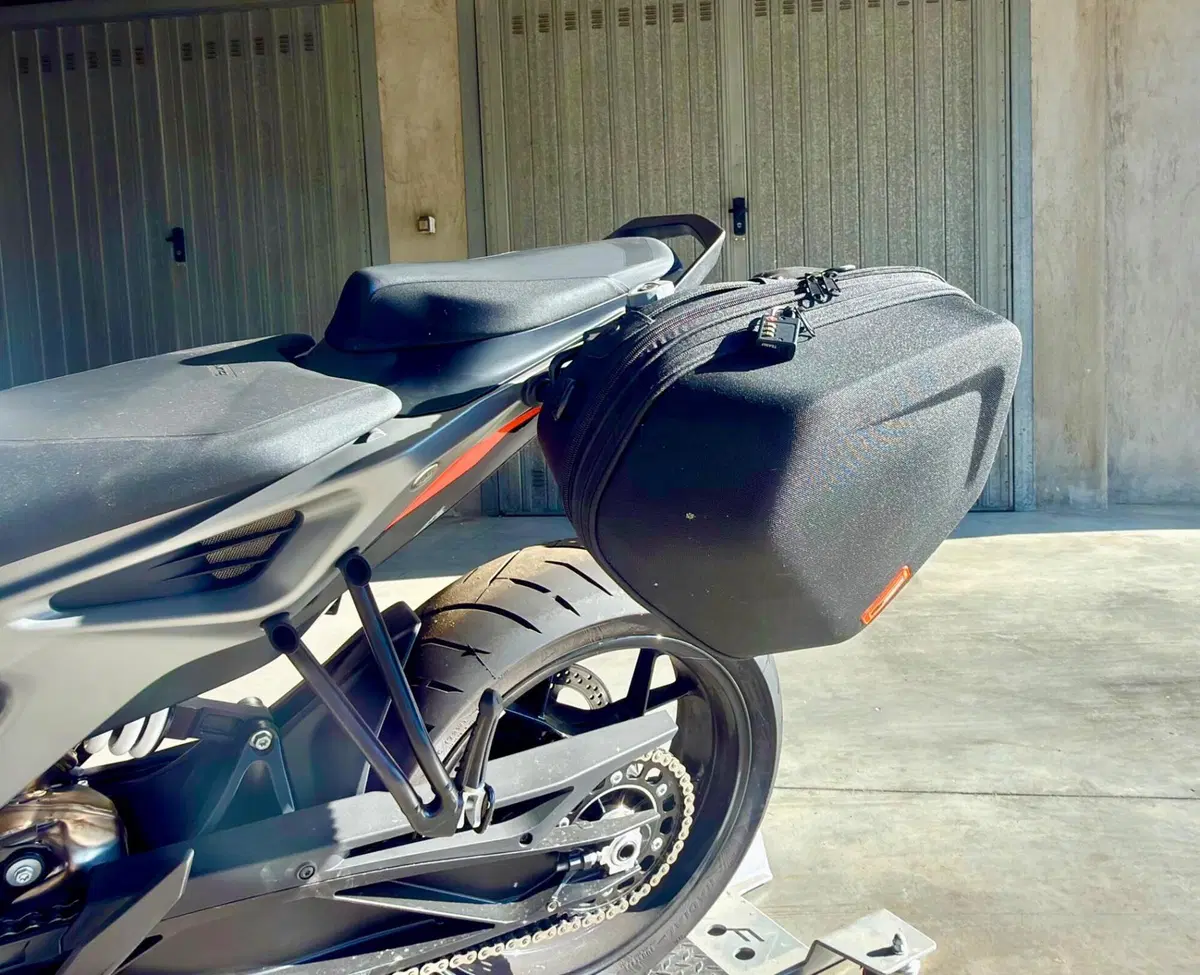 KTM 790 Duke L (2023 - 24) (2)