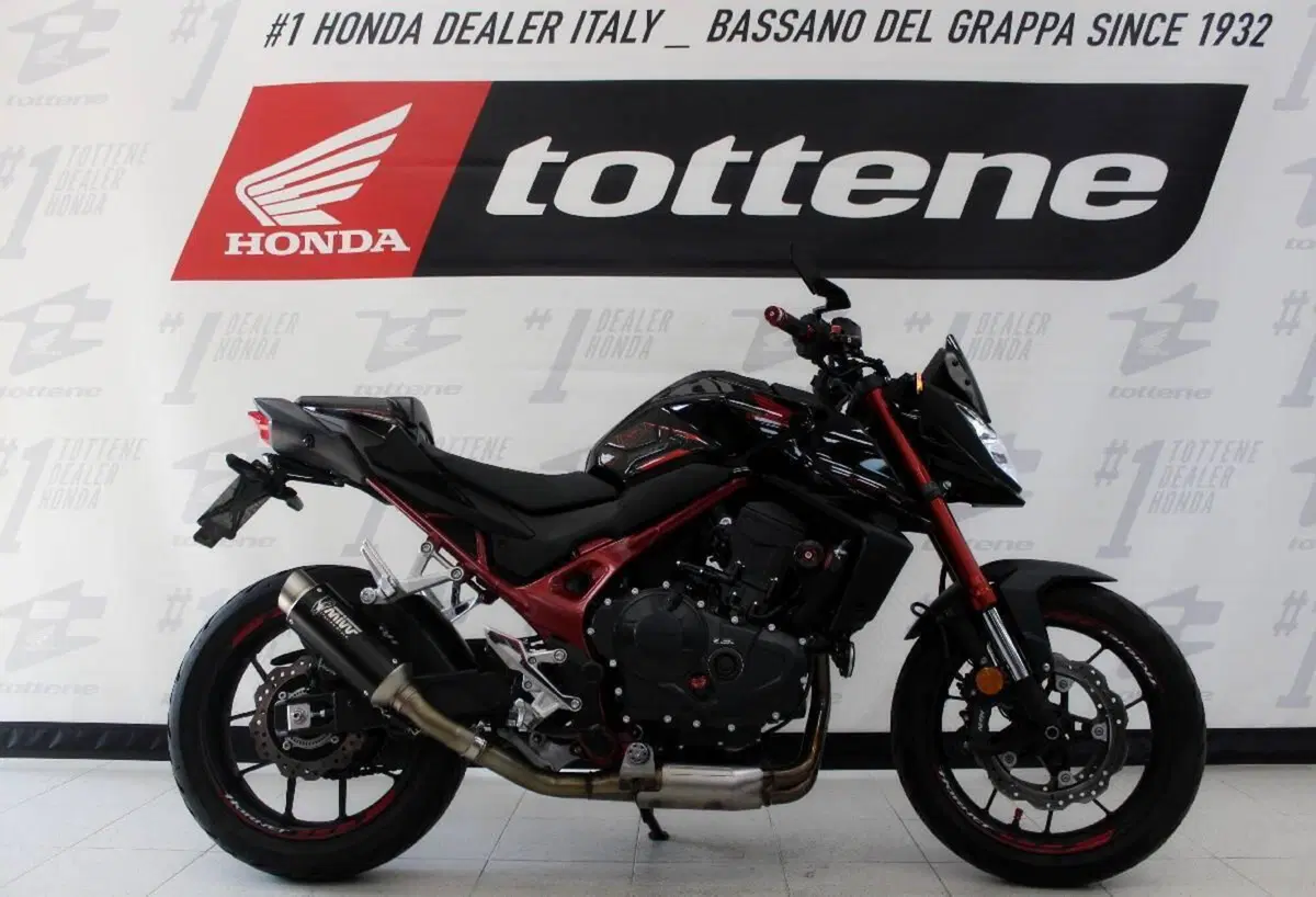 Honda CB 750 Hornet (2023 - 24)