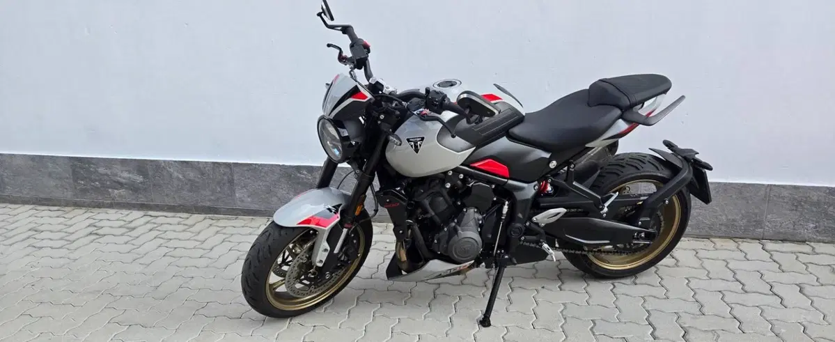 Triumph Trident 800 (2026) (3)