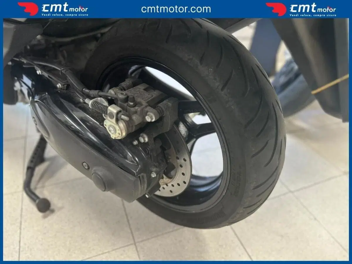 Yamaha T-Max 500 (2008 - 12) (8)