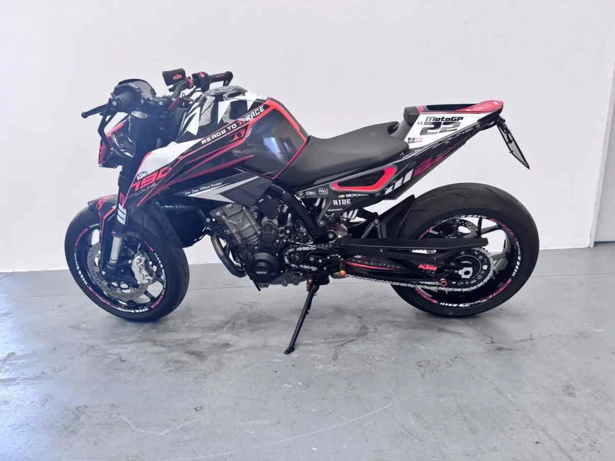KTM 790 Duke L (2023 - 24) (6)